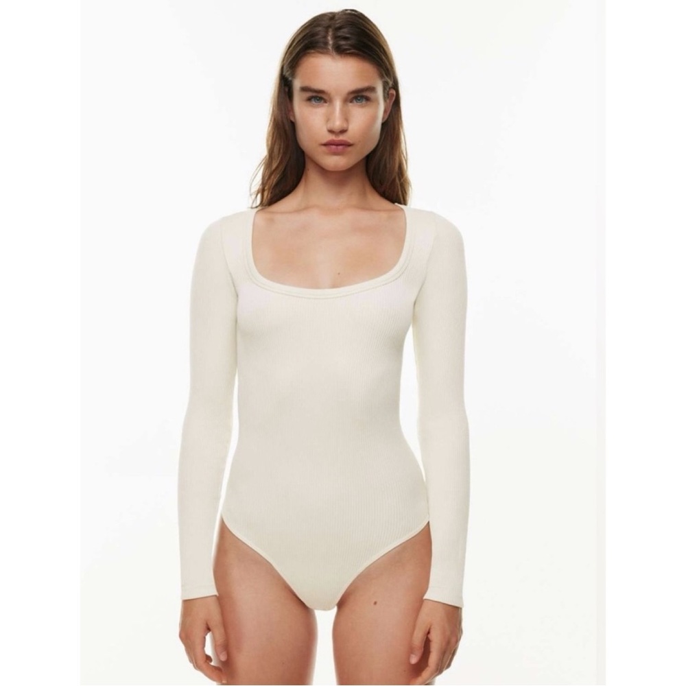 BNWT Sunday best sinchseamless Scoopneck Longsleeve Bodysuit L